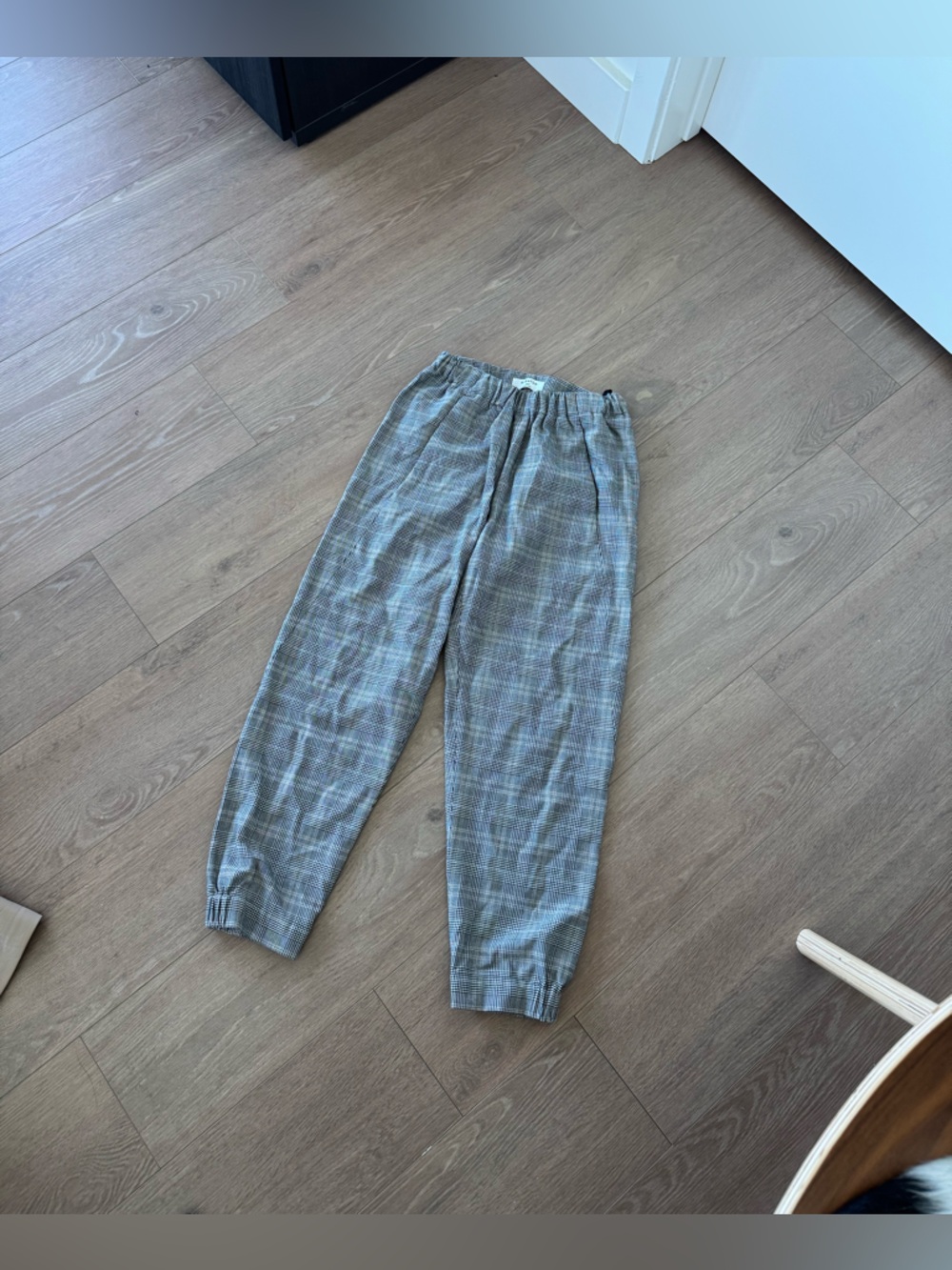 Babaton Gray Plaid Jogger Pants